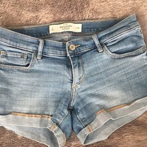 Size 2 (w26) Abercrombie Shorts
